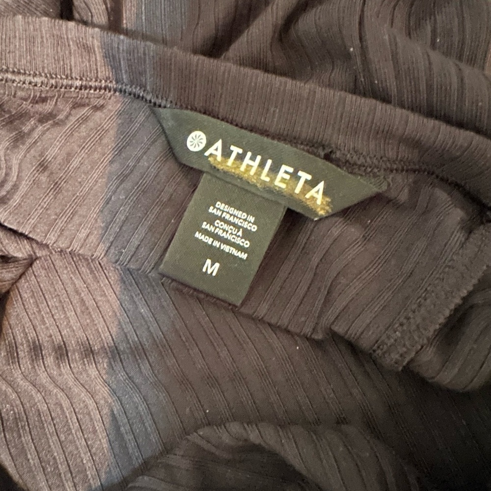NWT Athleta Perfect Rib Tank - Picture 7 of 7